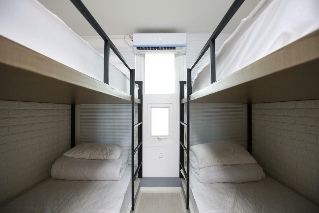 Ian Guesthouse Jeju Dış mekan fotoğraf